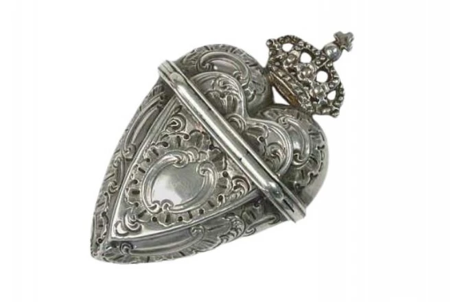 Thử tài xem bạn biết được bao nhiêu cổ vật bí ẩn này