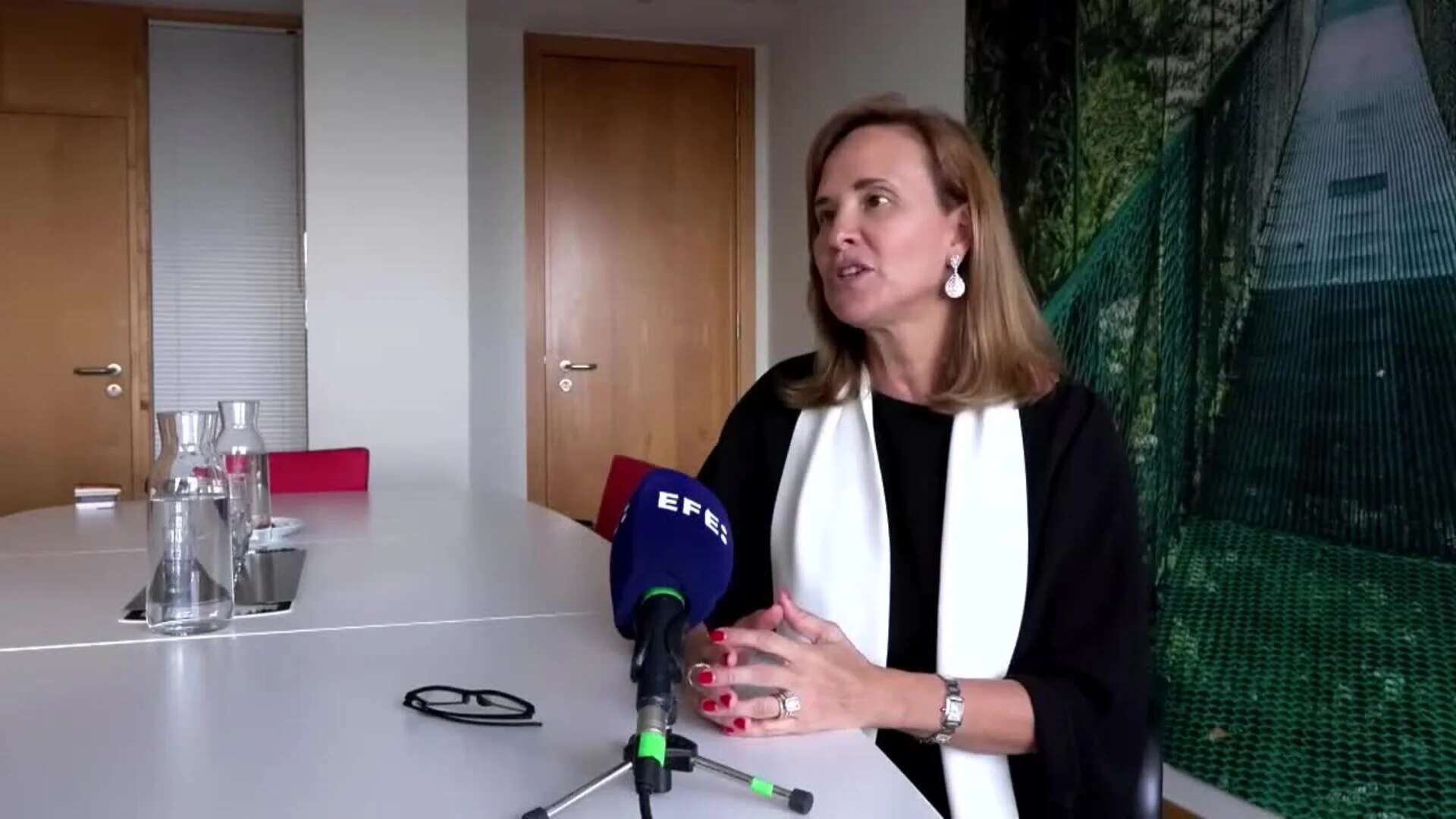 La presidenta del BCIE dice que la demanda contra Mossi se limita a sus acciones en EE.UU.