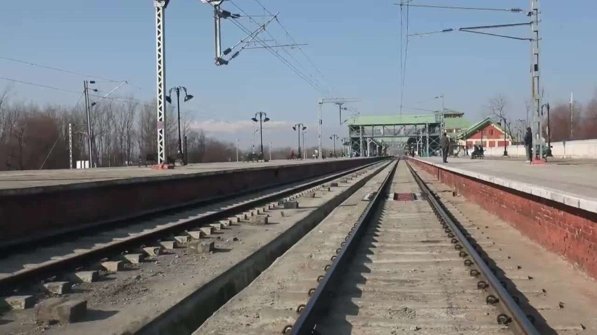 El tren Vande Bharat Express inicia su recorrido de prueba en Cachemira, mejorando la conectividad regional