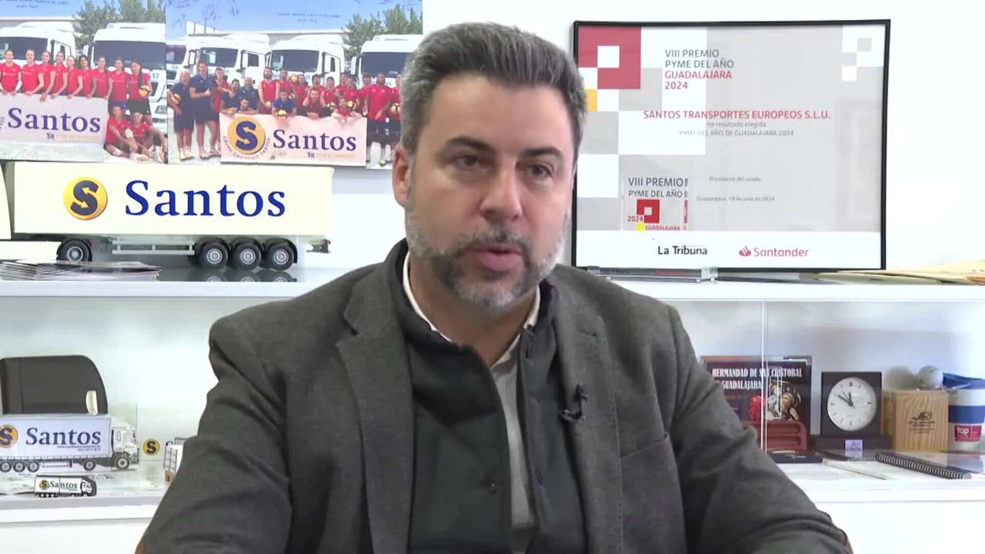 La empresa de transportes Grupo Logístico Santos, pyme del año en Guadalajara