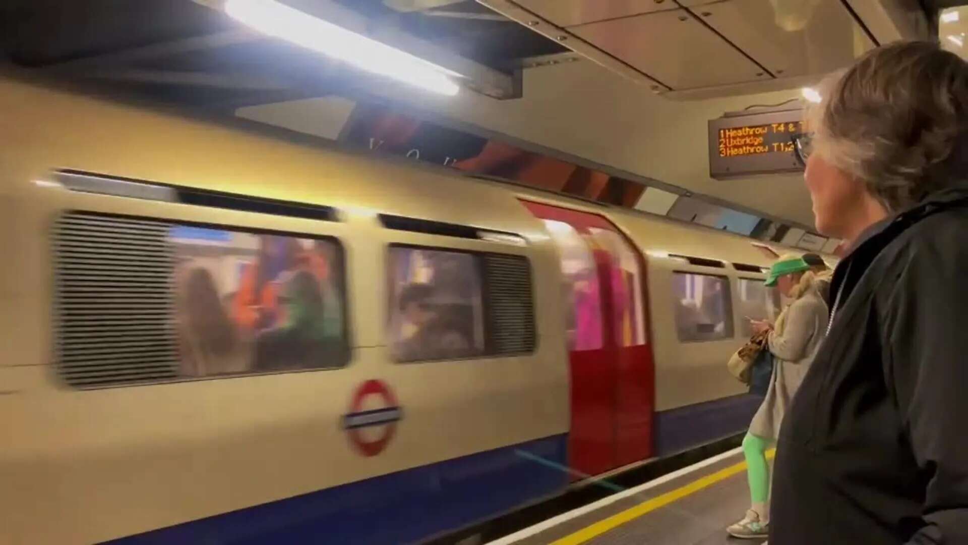 Suspendida parcialmente la huelga en el metro de Londres tras una nueva oferta salarial