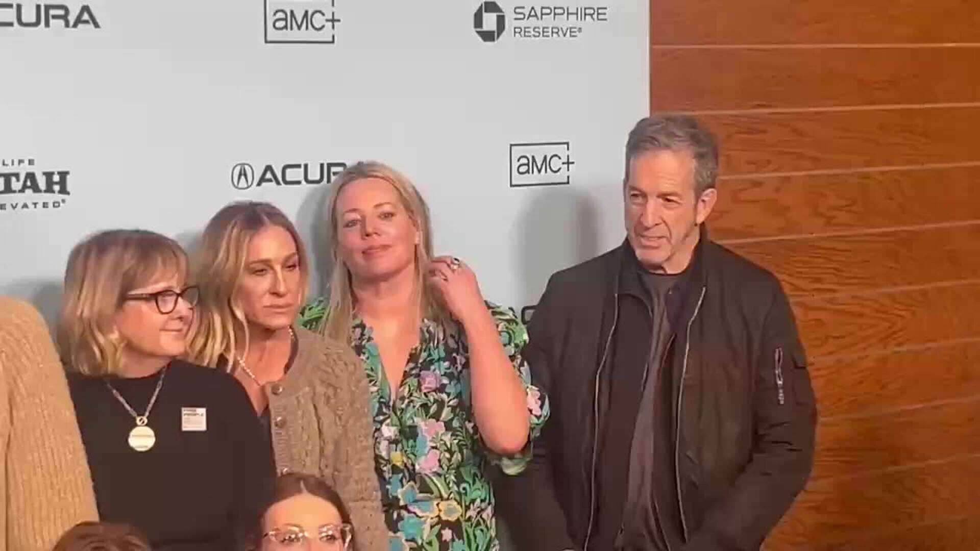 Sarah Jessica Parker impulsa la voz de bibliotecarias perseguidas en 'The Librarians'