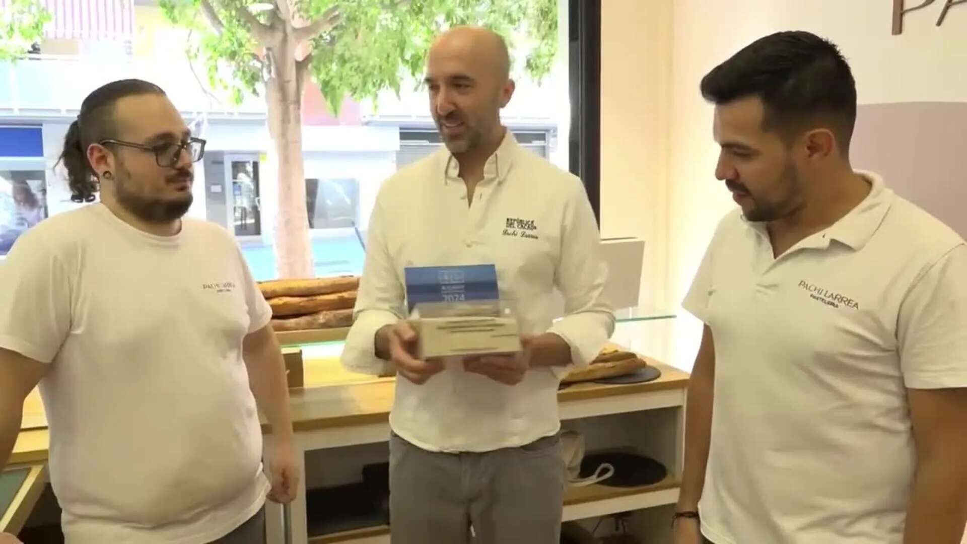 Pachi Larrea (Castelldefels) gana el I Premio Internacional de pastelería Paco Torreblanca