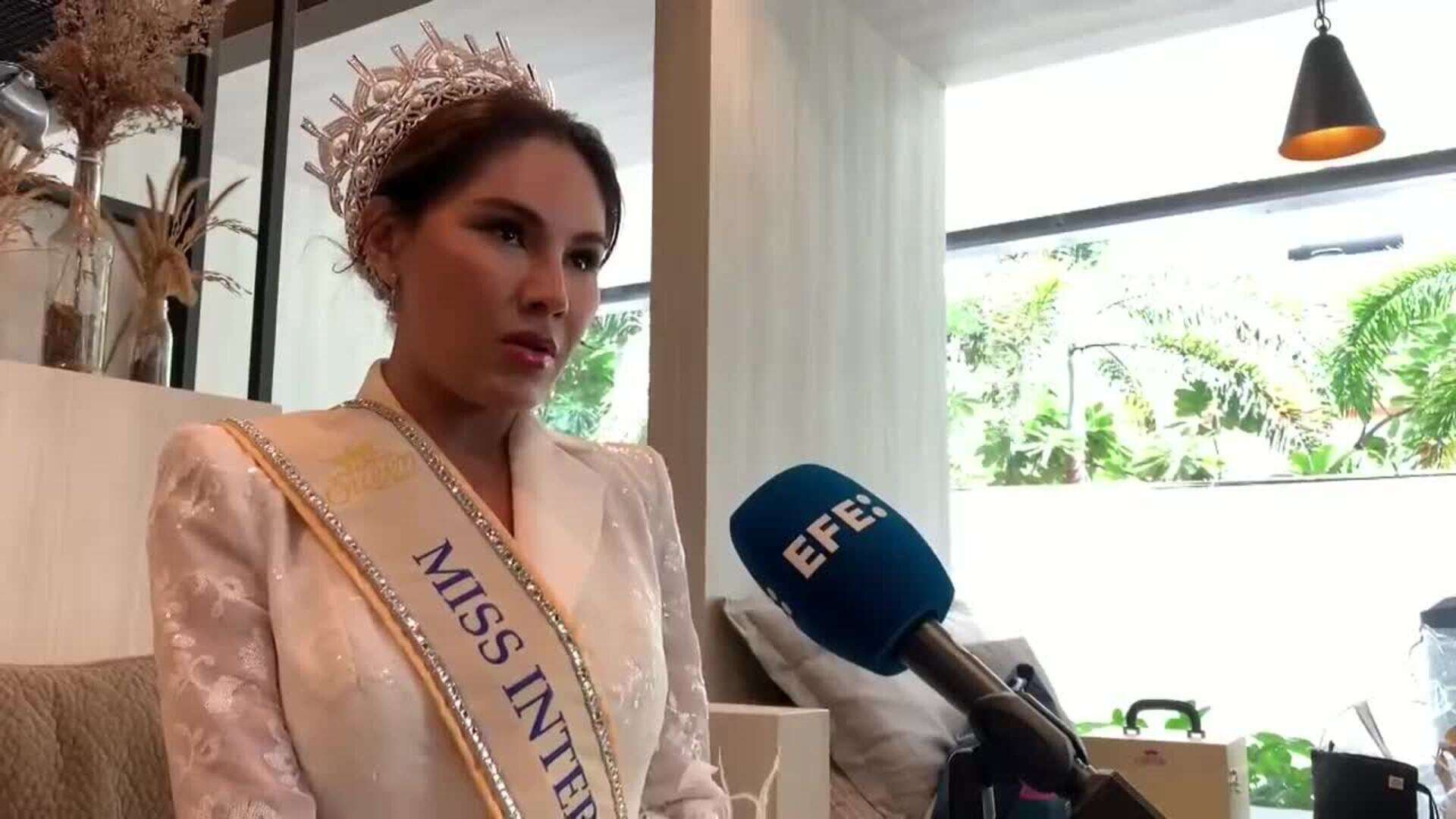 La 'miss' peruana Catalina Marsano quiere dar visibilidad a la comunidad trans en el mundo