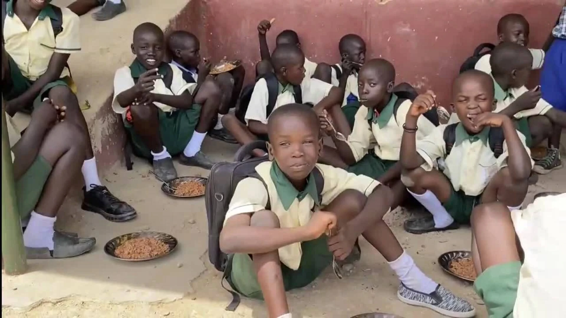Programa nutricional en Sudán del Sur aumenta matriculación y asistencia escolar