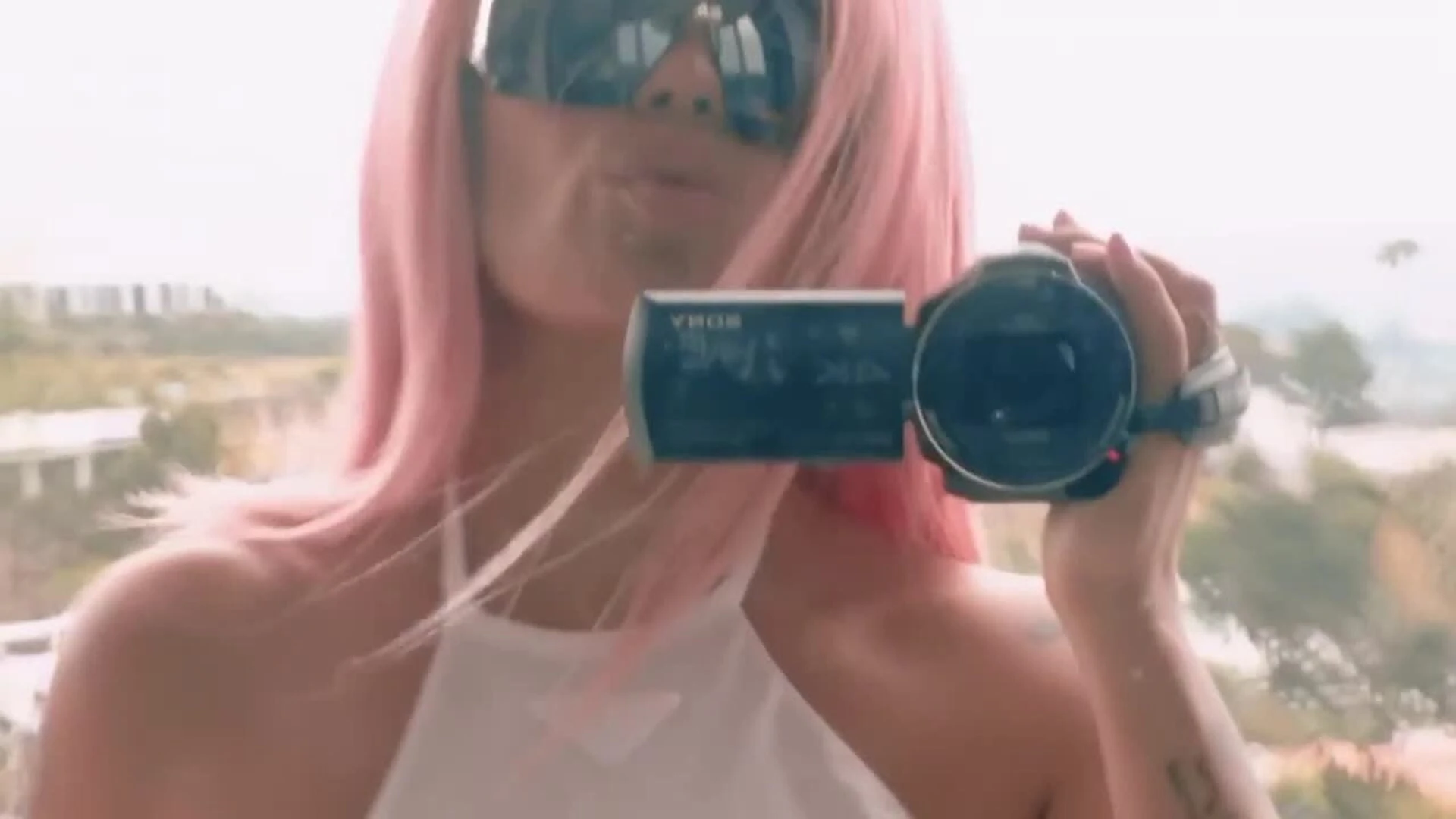 Karol G, Bad Gyal y Lola Índigo llenan el viernes de temazos