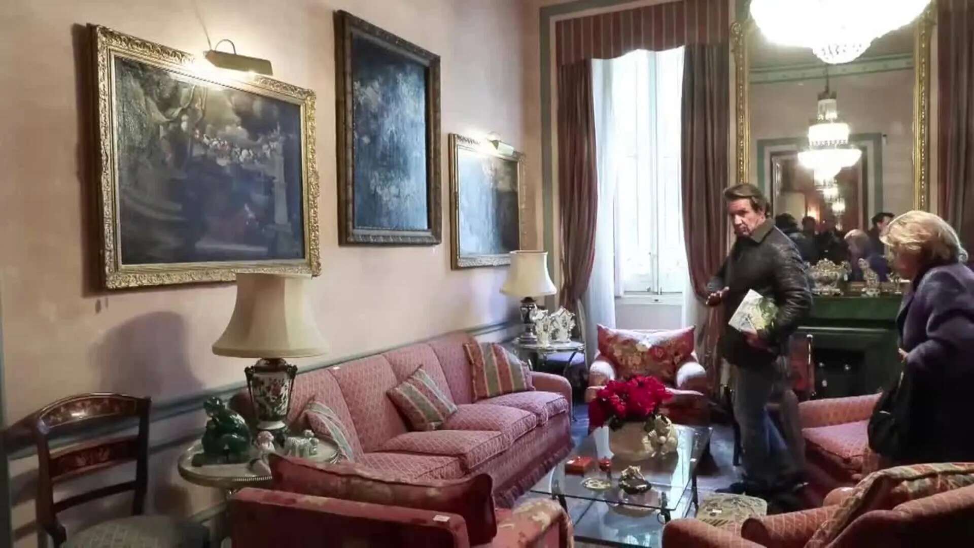 La Casa-Palacio del Marqués de Viluma, en Madrid, vende sus piezas decorativas