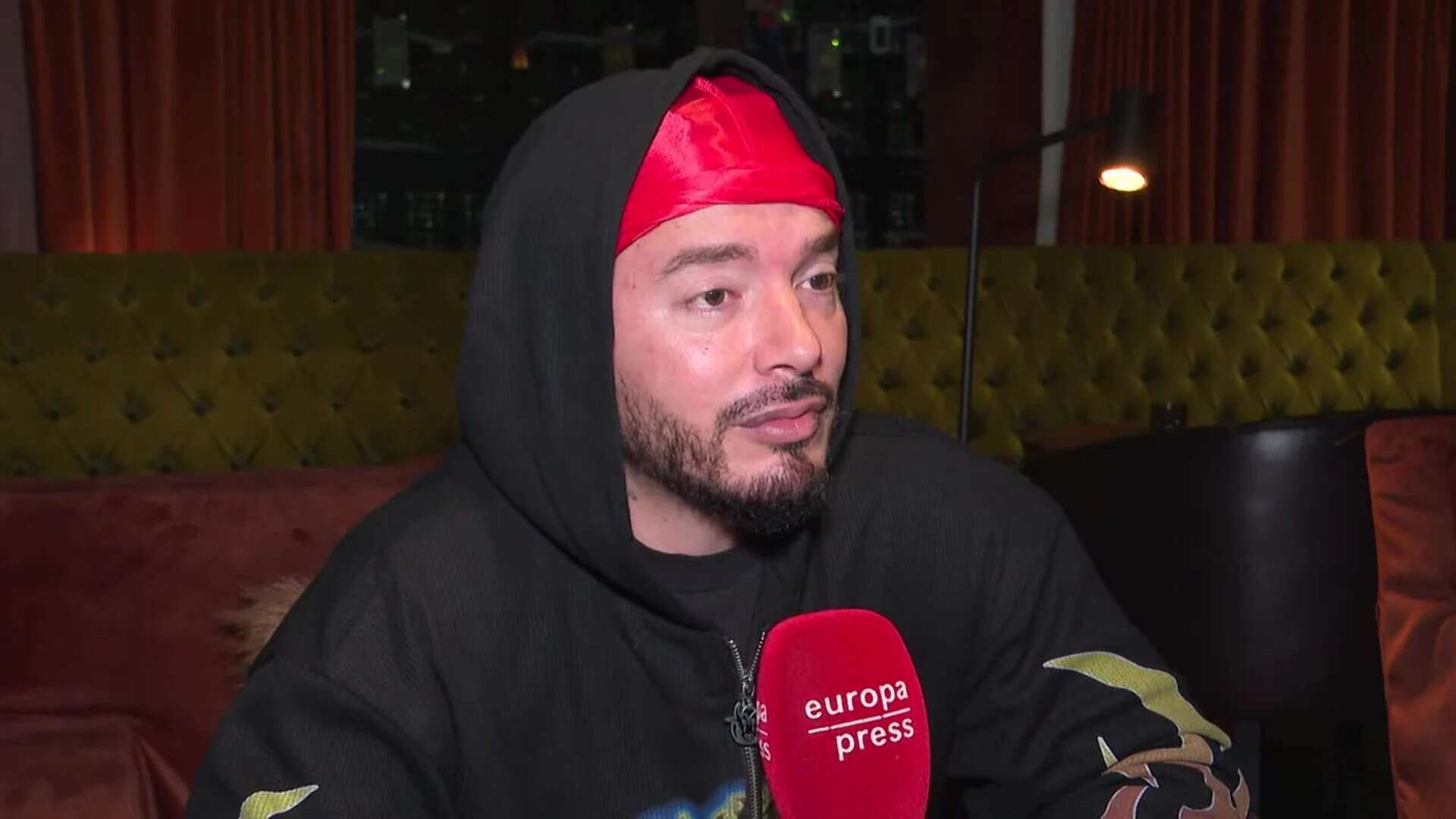 J Balvin, sobre posicionamiento de artistas política: 