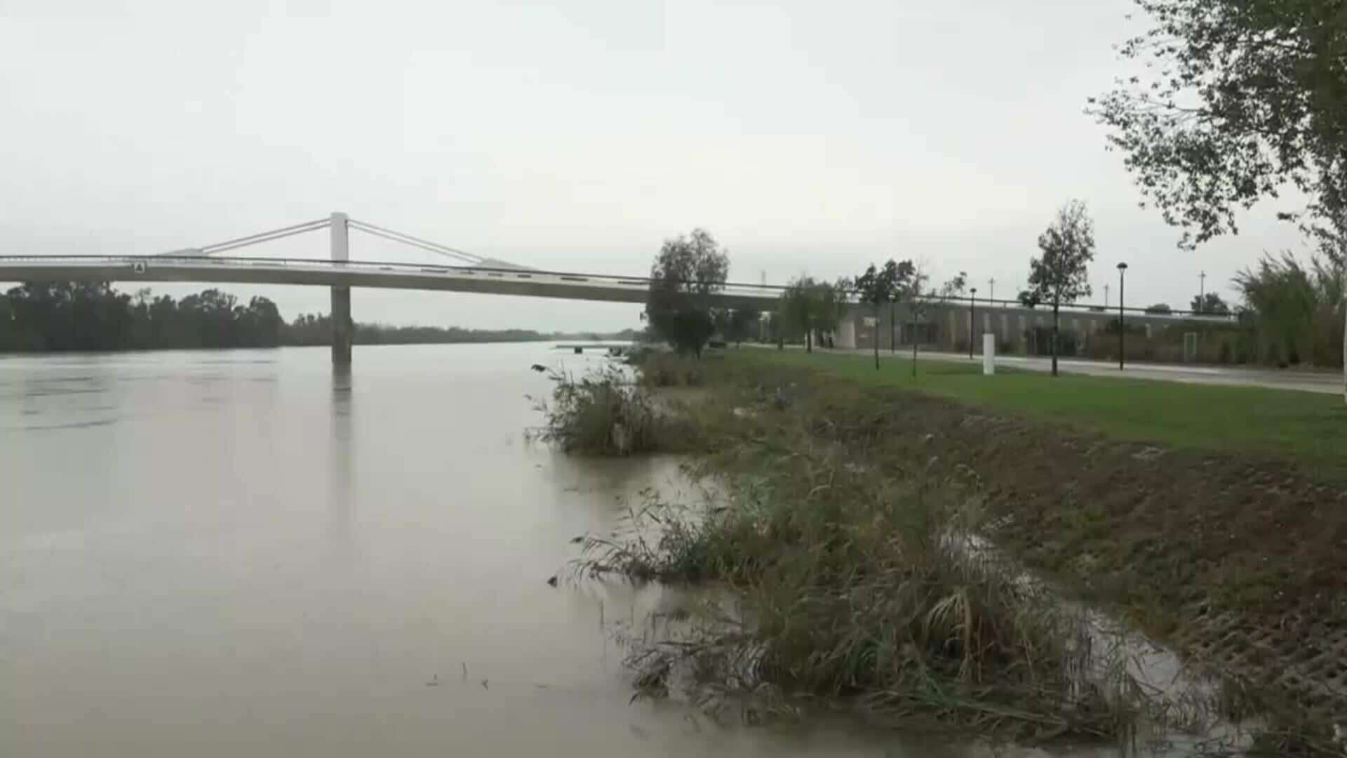 Protección Civil envía alarma sonora por móvil a vecinos de Terres de l'Ebre (Tarragona) por lluvia