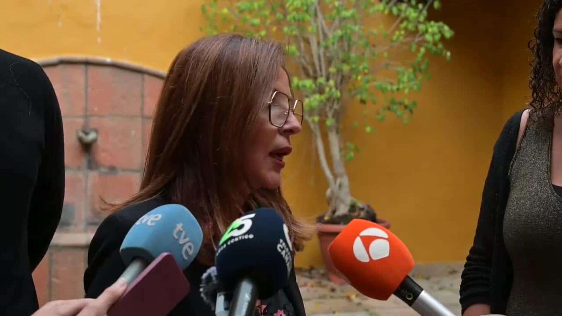 Lola Padrón busca una foto real de la situación de los menores no acompañados en Canarias