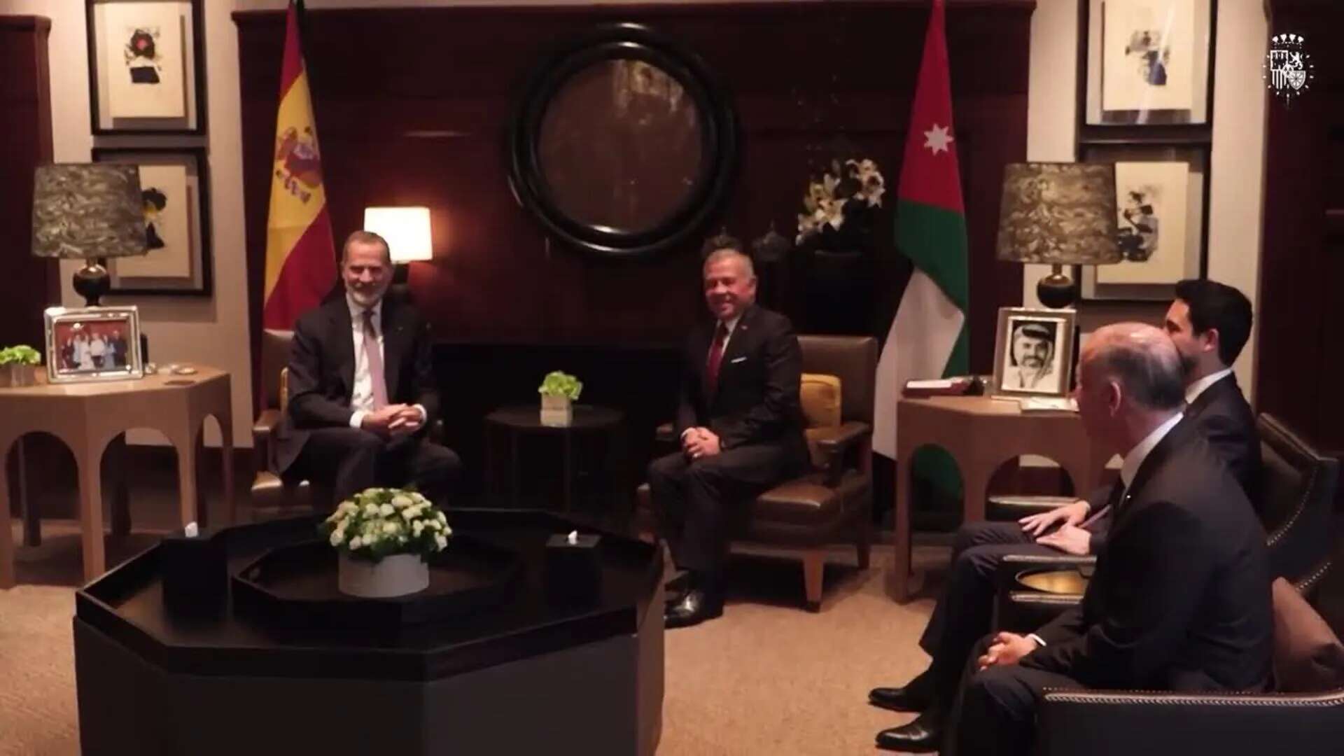 El rey Felipe VI pone fin a su viaje oficial a Jordania