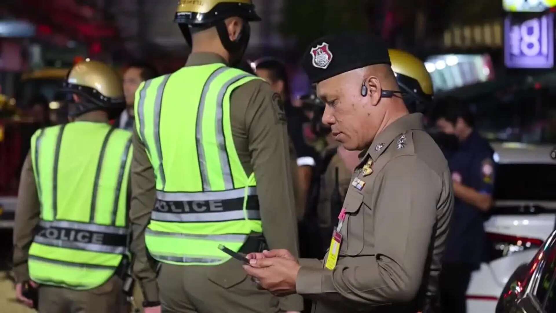 Evacuación masiva tras incendio en The Ember Hotel en Bangkok