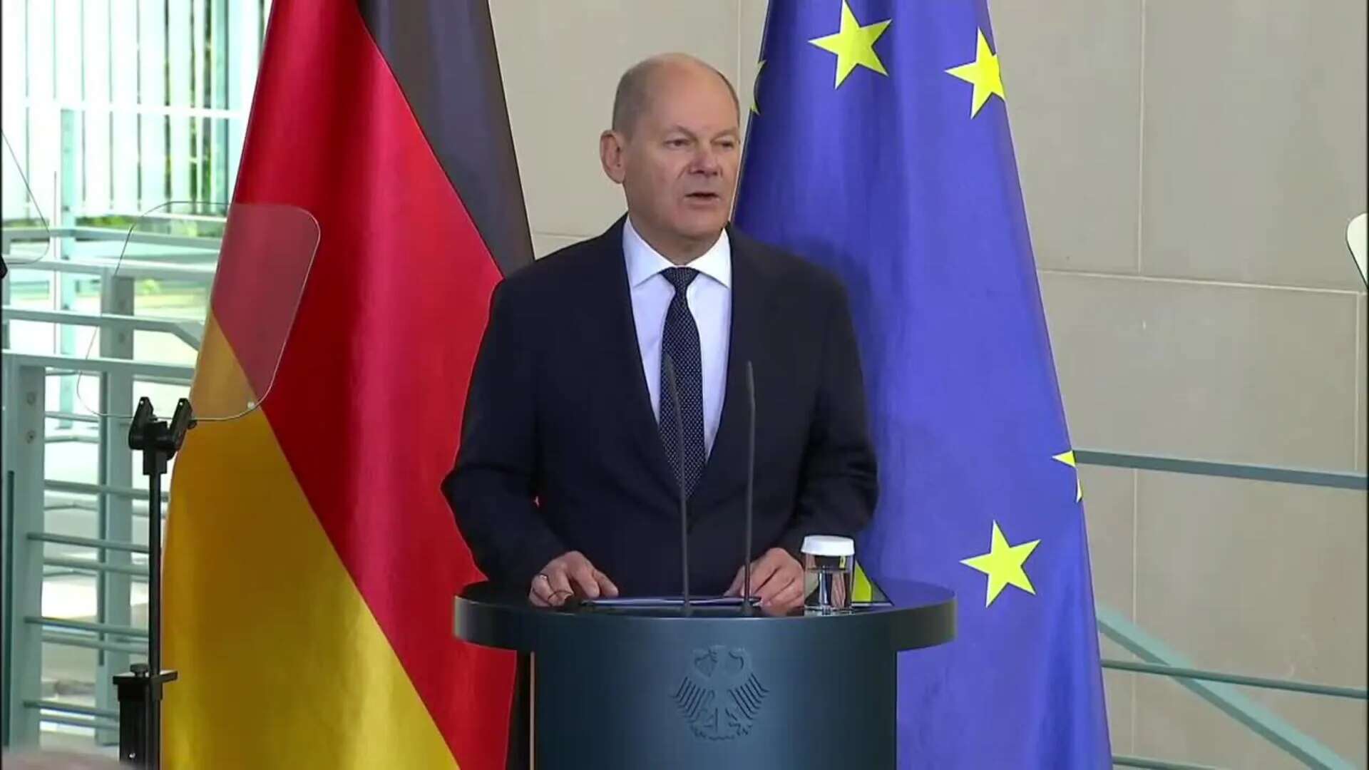 Scholz: Para mí es importante decir que estamos del lado de Israel