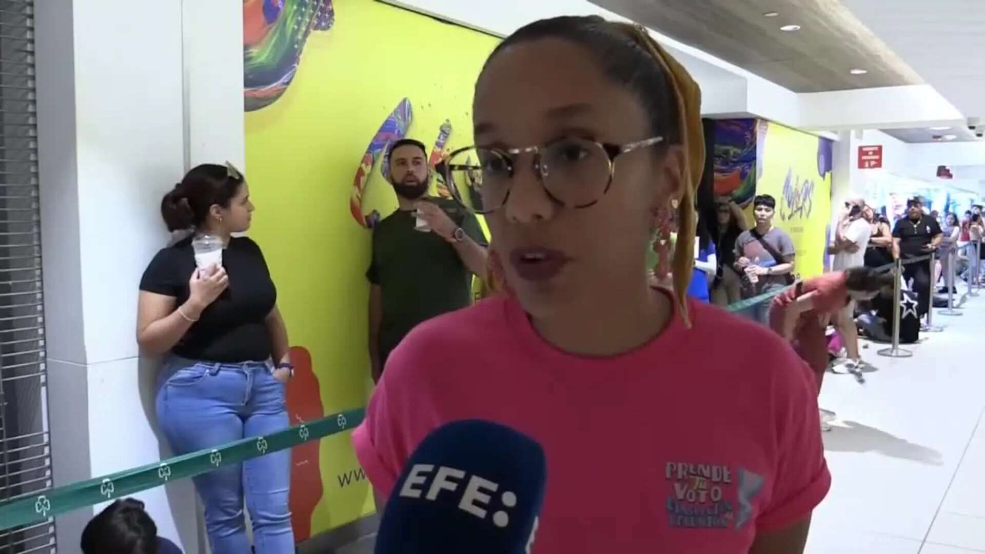 Puertorriqueños hacen filas de más de 6 horas para lograr ejercer su derecho al voto