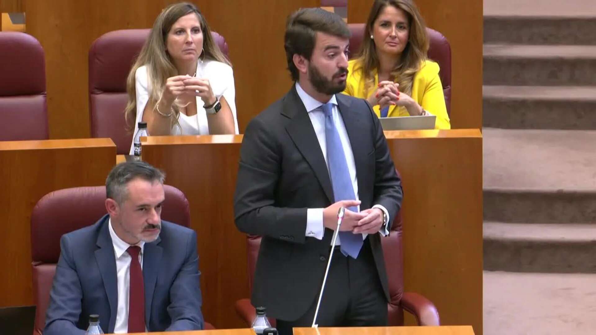 Mañueco expresa cordialidad personal e institucional a Gallardo que pregunta por Agenda 2030