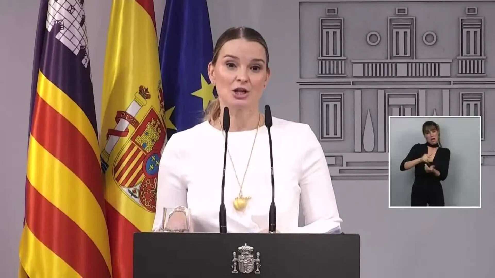 Prohens pide a Sánchez vivienda pública para los funcionarios estatales en Baleares