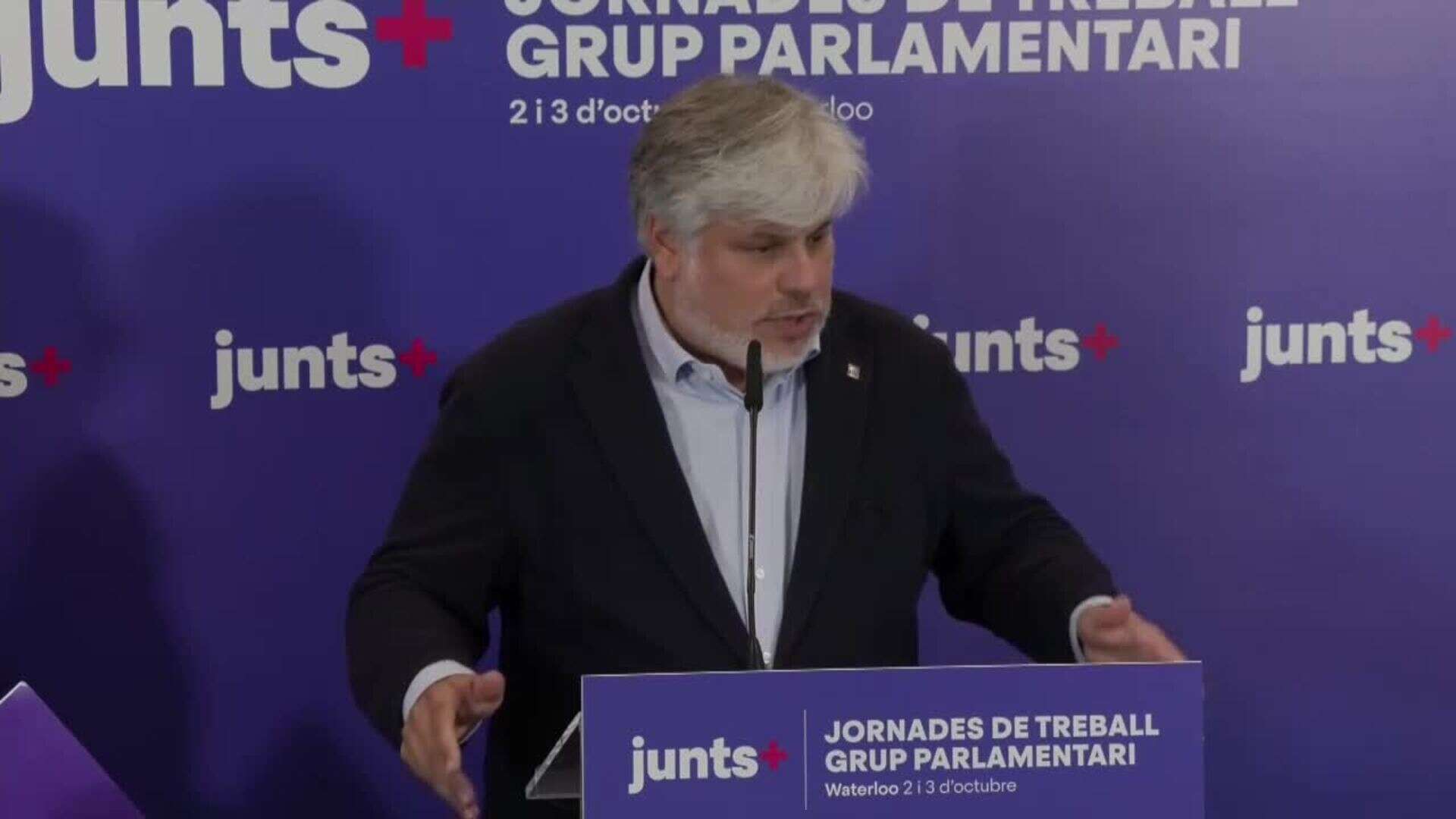 El president del grupo parlamentario de JxCAT dice que Puigdemont no ejercerá de jefe de la oposición en Cataluña