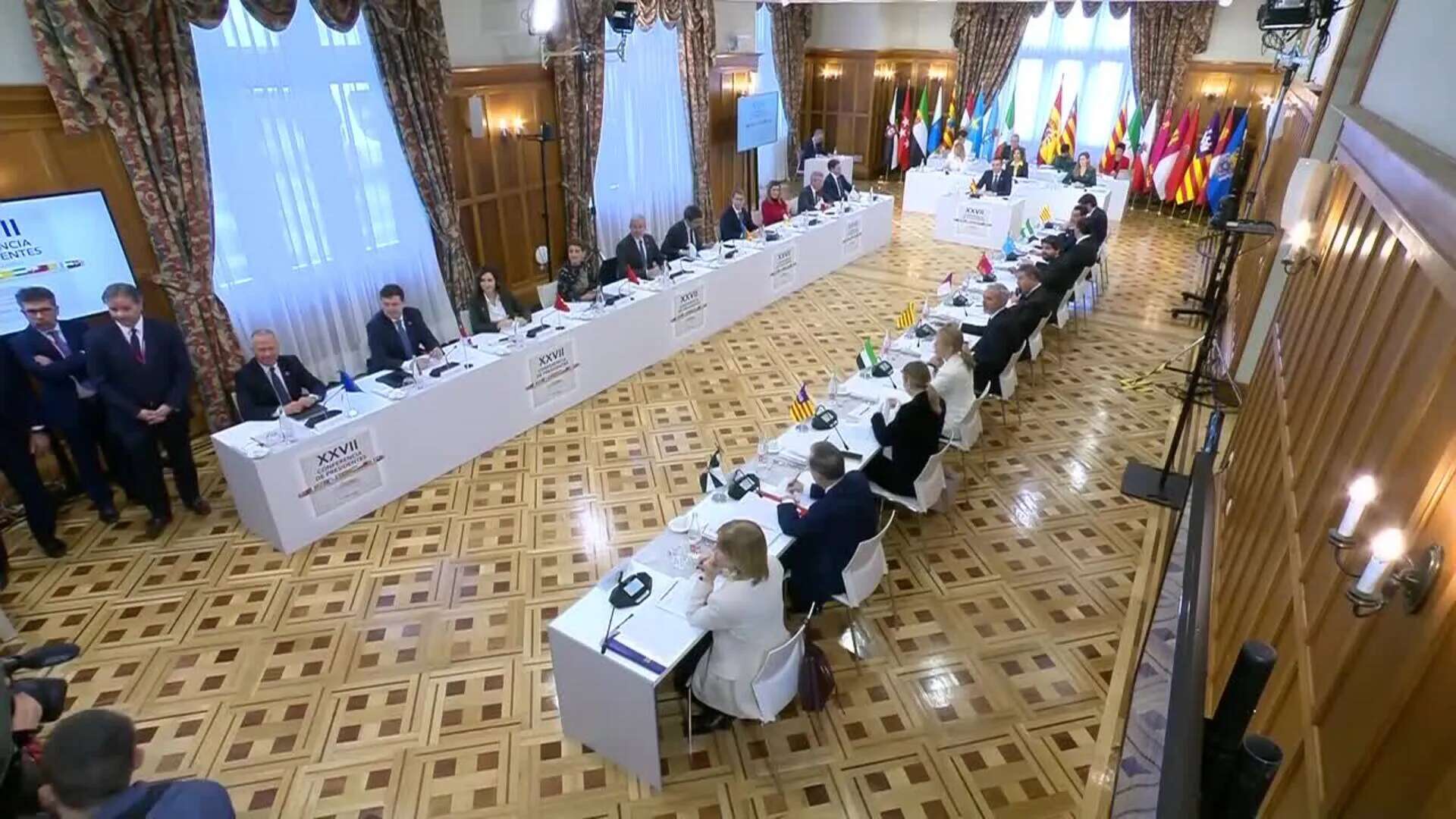 Arranca la Conferencia de Presidentes: Tradicional foto de familia y los líderes ya reunidos