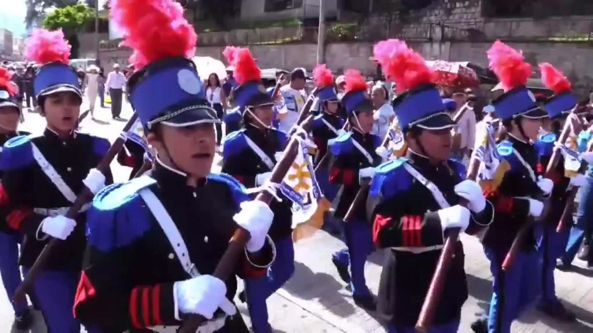 Honduras celebra su independencia entre pobreza y crisis política agravada por narcovídeo