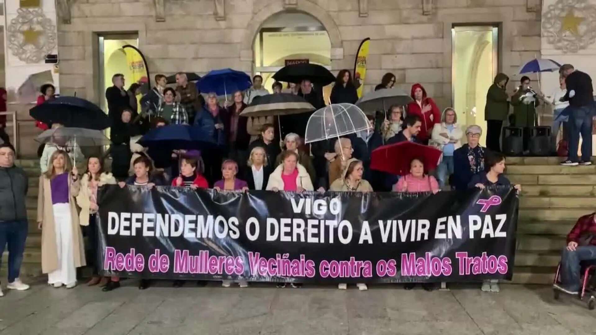 Concentración en Vigo en protesta por el posible caso de violencia machista de Baiona