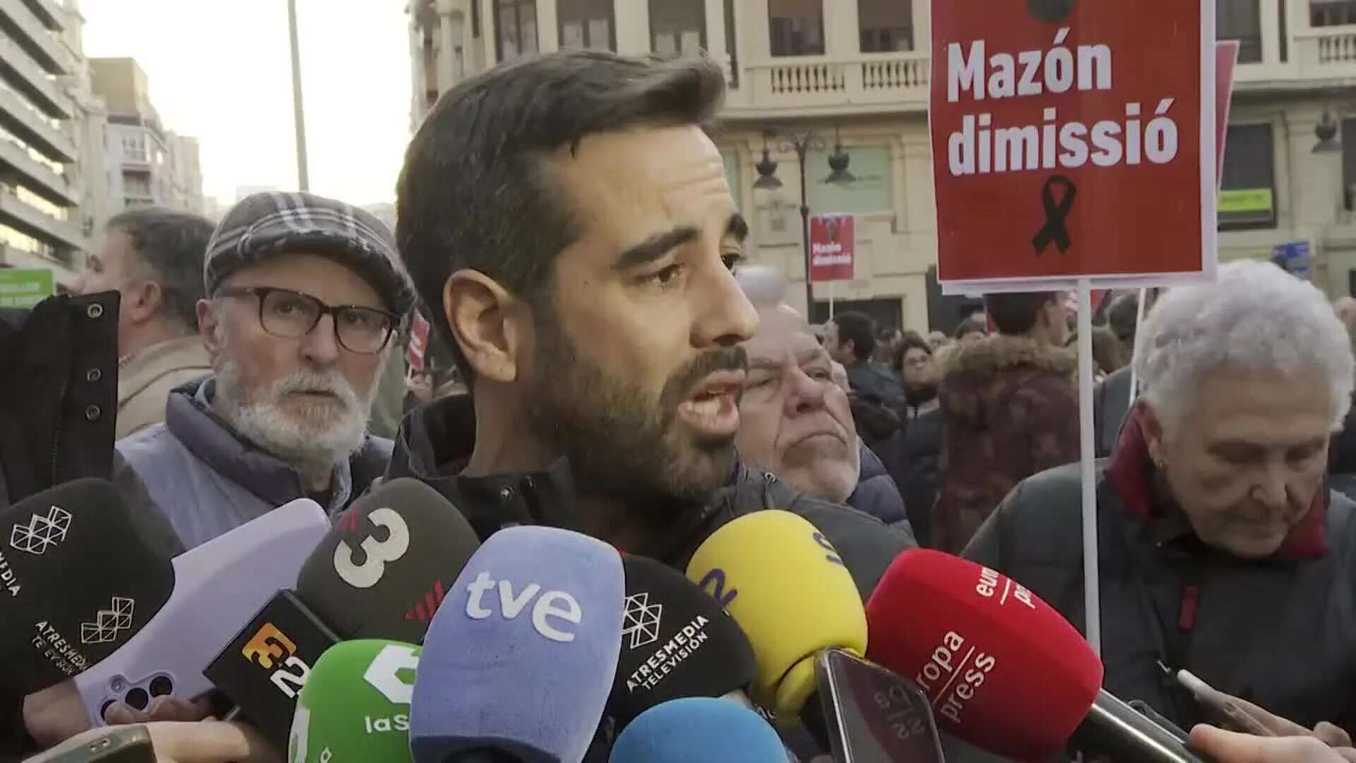 Muñoz (PSPV-PSOE) exige a Feijóo la destitución de Mazón