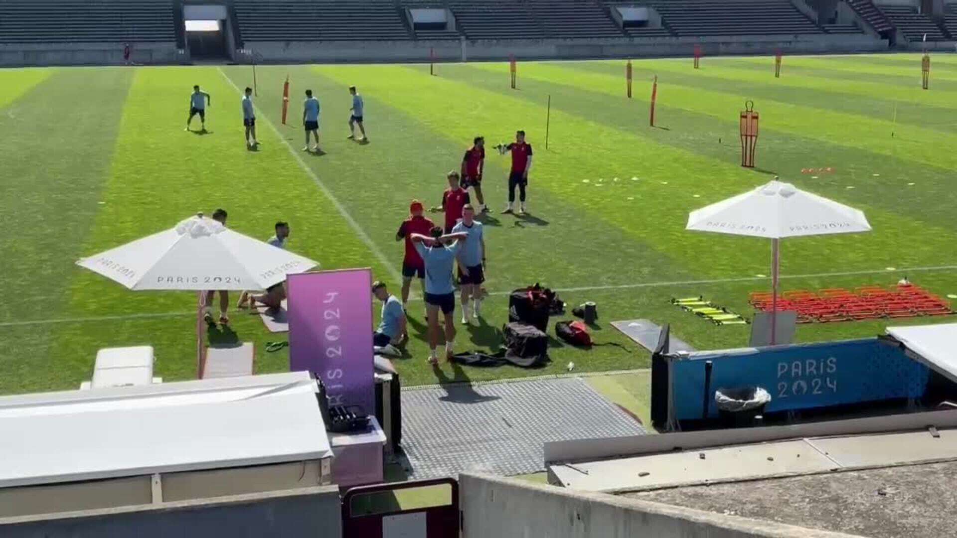 España se entrena en Burdeos antes del partido frente a República Dominicana