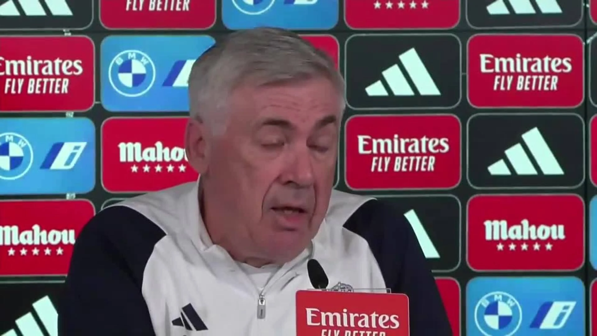 Xavi recibe el respaldo de Ancelotti: 