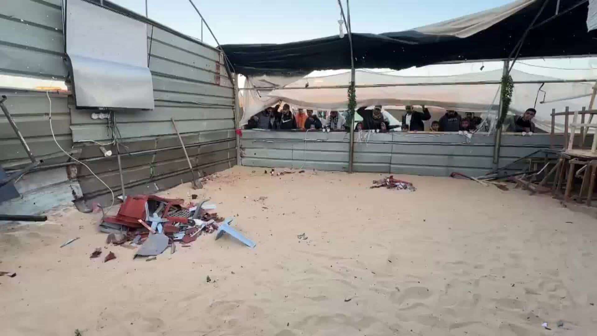 15 muertos en Gaza, entre ellos en el ataque contra una tienda donde accedían a internet