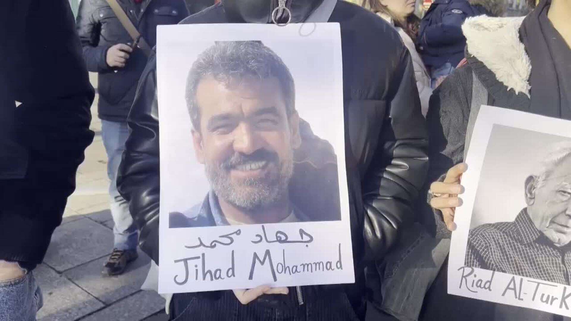 Piden en París justicia para los desaparecidos en cárceles sirias