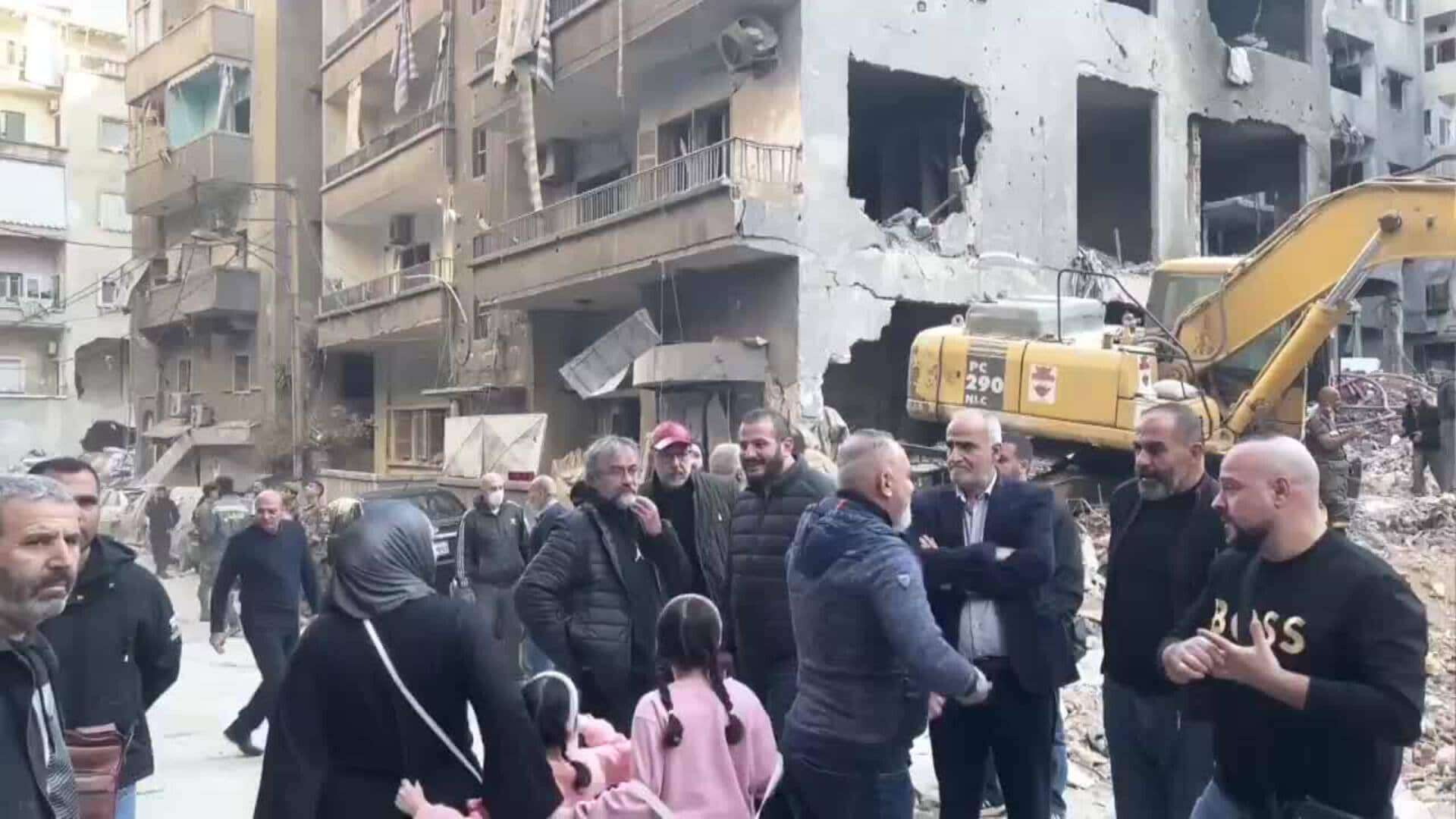 Libaneses en Beirut piden una indemnización y apoyo para reconstruir sus casas