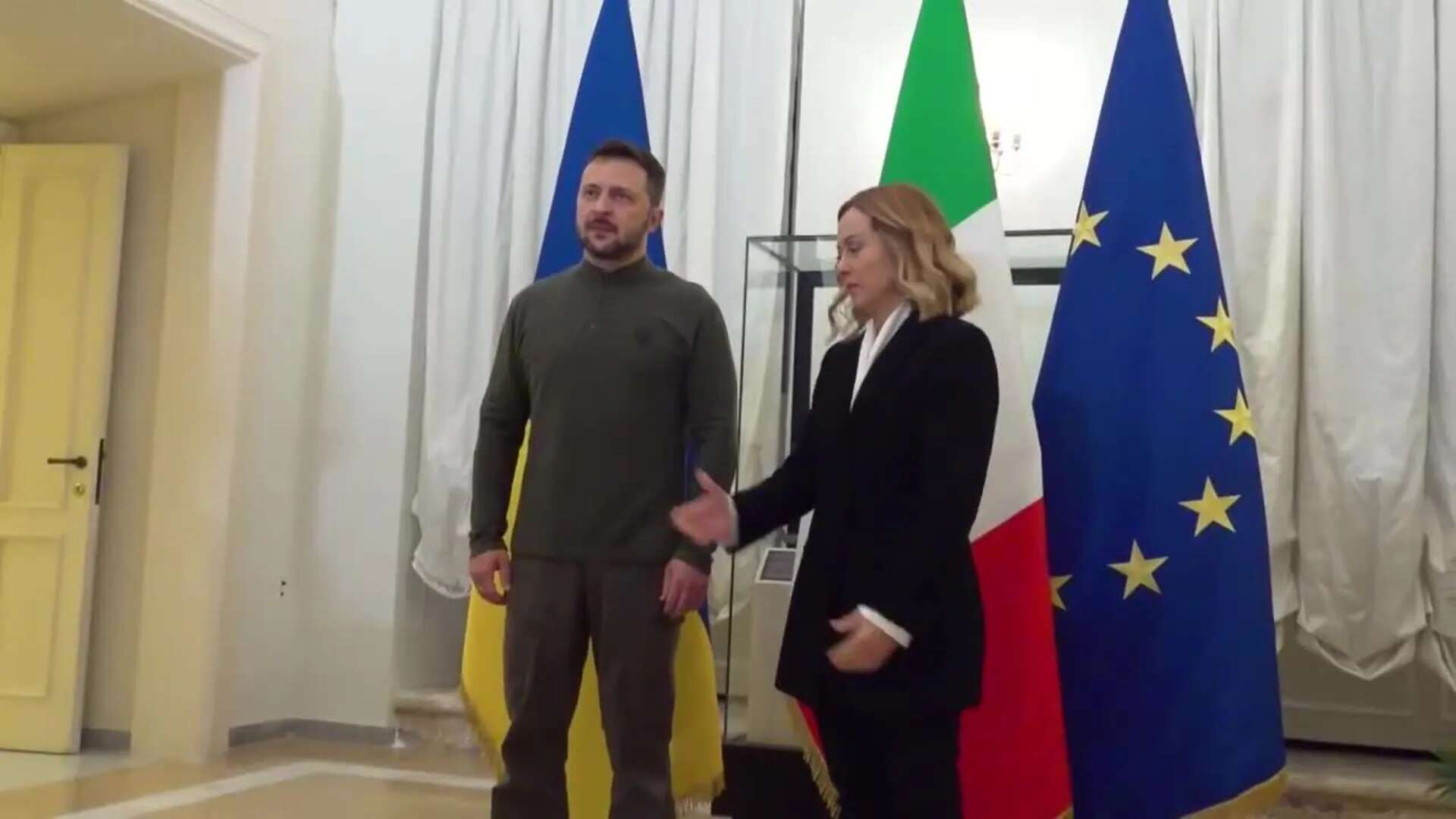 El presidente ucraniano llega a Roma para reunirse con la primera ministra italiana