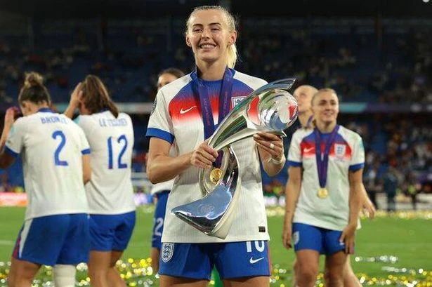 Arsenal recruiting lifestyle guru to help £300k-a-year Chloe Kelly and Lioness stars