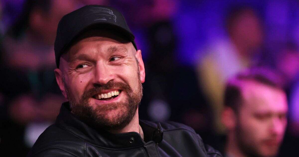 Tyson Fury appears to take subtle dig at 'commercial product' Anthony JoshuaTyson Fury