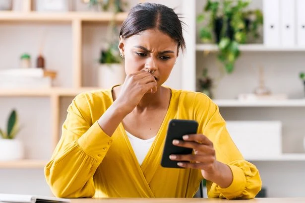 Millions put on 'high alert' over DWP £300 payment offers in latest scam warning