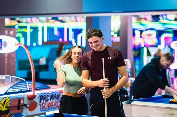 Huge games centre with bowling, pool, escape rooms and bar opening near Birmingham