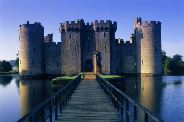 Man rushed to hospital in 'serious condition' after pierced by sword in battle re-enactment