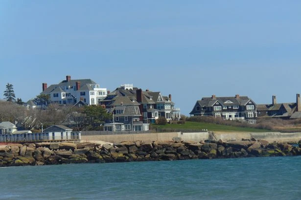 Tragic update in case of human remains that washed up near Taylor Swift's £10m mansion