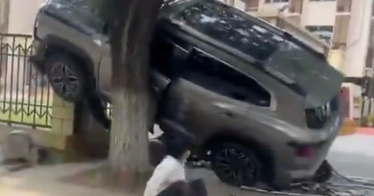 LiveChina school crash UPDATES: Multiple children hurt after car ploughs into crowd