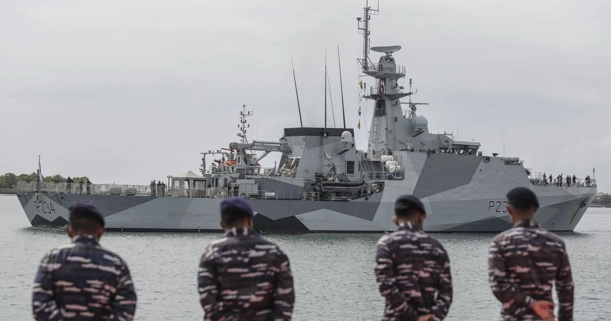 Russian Navy warships shadowed by Royal Navy in English Channel and North Sea
