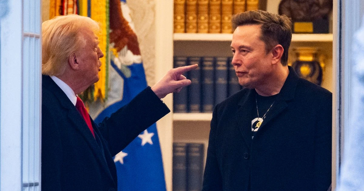LiveDonald Trump v Elon Musk LIVE: Bromance explodes as Musk drops 'bomb'