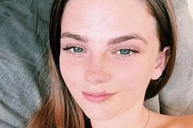 Missing teen's remains found after mates dropped her at airport to see boyfriend