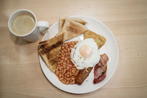 Brit orders full English breakfast in Spain and is gobsmacked by price