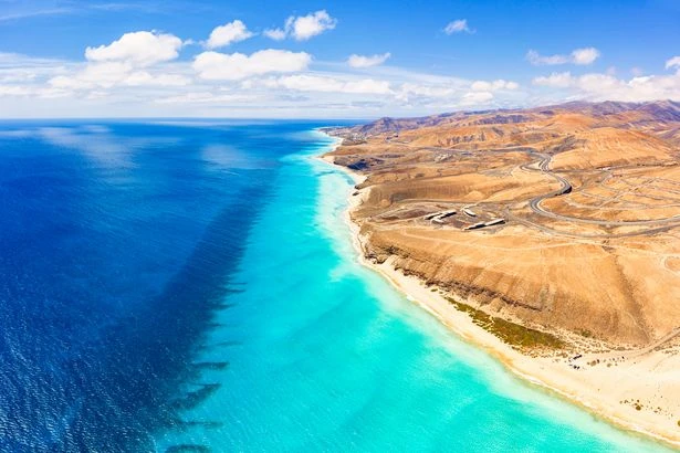 Canary Islands Brits could 'pickle alive' in 'unswimmable' waters, expert warns