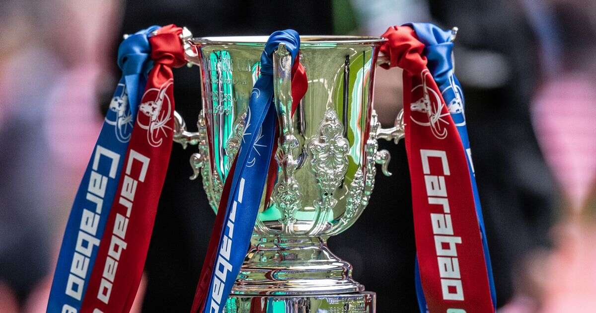 Who is the favourite to win the Carabao Cup ahead of semi-finals?