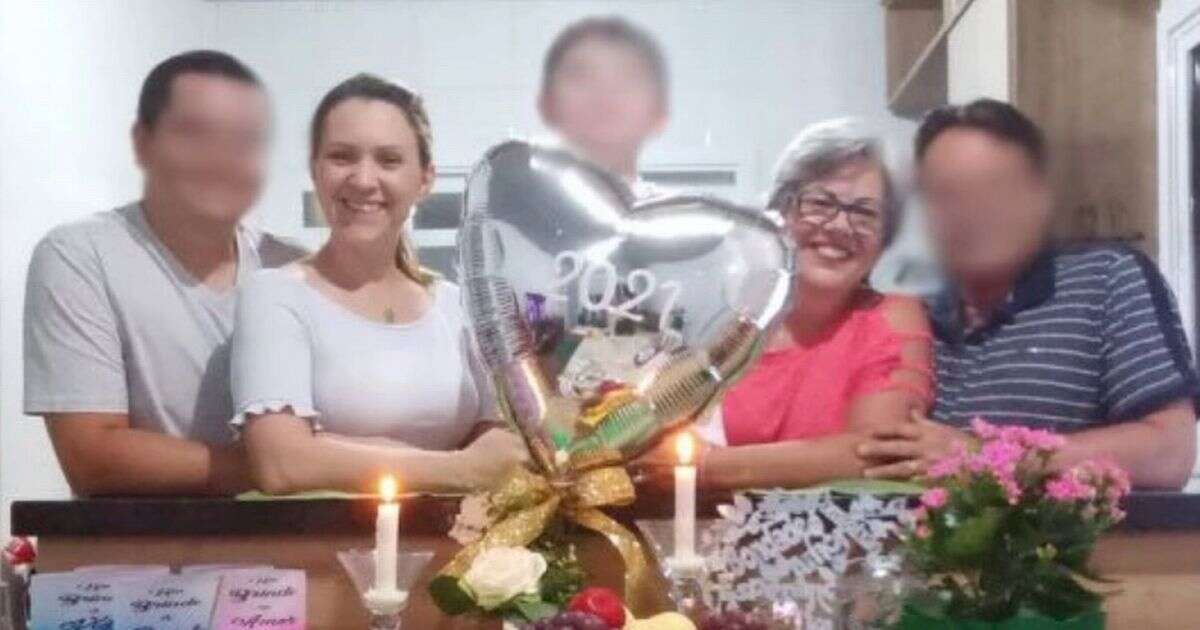 Christmas cake murder family photo shows 'poisoner' smiling next to her 'victims'