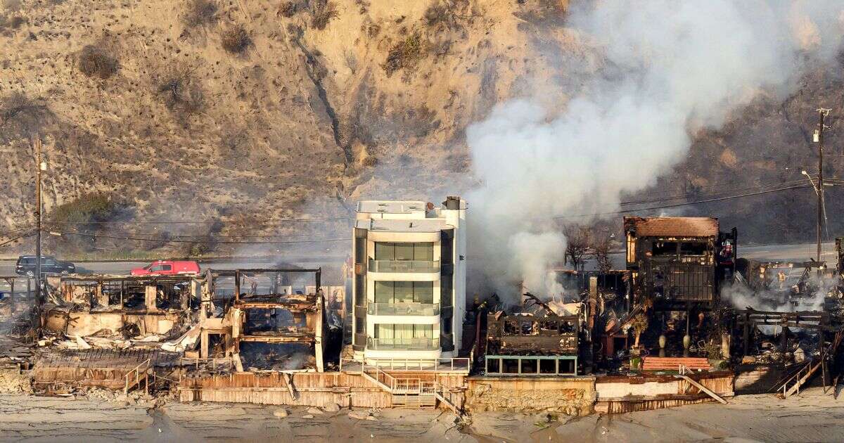 LA fires burn down 10,000 buildings – but lone 'miracle house' survives