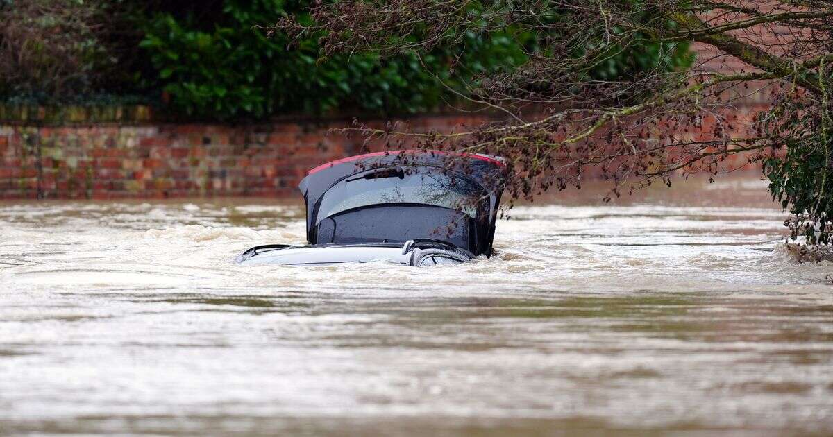 UK floods: Major incident declared as 17 people rescued and warning issued