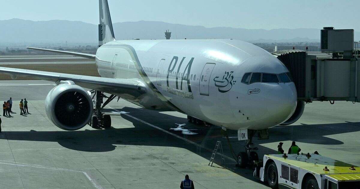 Pakistan Airlines slammed for 'threatening a new 9/11' in controversial Paris ad