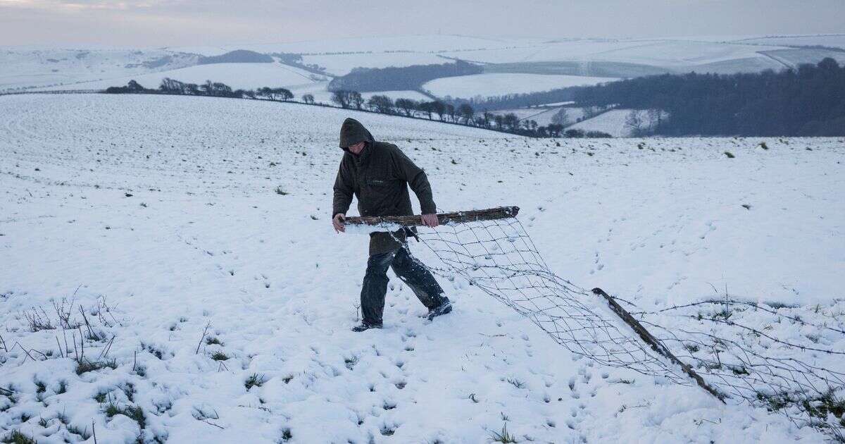 Ultra rare Amber cold weather alert extended across UK as Arctic blast bites