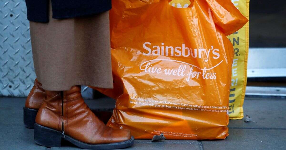 Sainsbury's new Valentine's Day range sends shoppers 'running' to supermarket